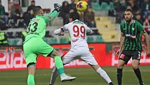 Denizlispor ile Göztepe yenişemedi