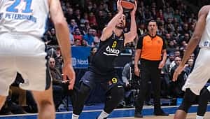 Fenerbahçe Beko'nun tırmanışı sürüyor