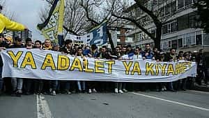 Fenerbahçe taraftarı Riva'ya yürüdü