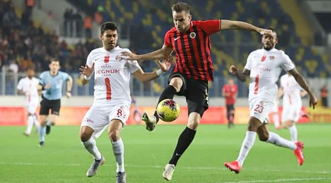 Antalyaspor Başkent'ten puanla dönüyor