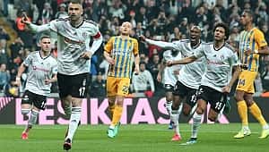 Beşiktaş Ankaragücü engelini 2-1'le geçti