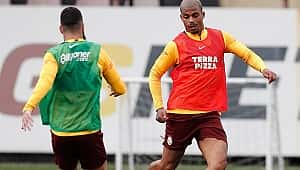 Lemina takımla çalışmalara başladı