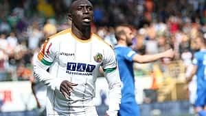 Göztepe'den Cisse ve Fernandes atağı