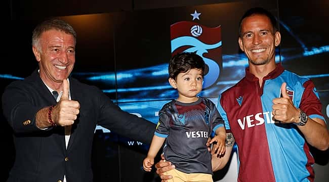 Trabzonspor'dan 3 imza geldi