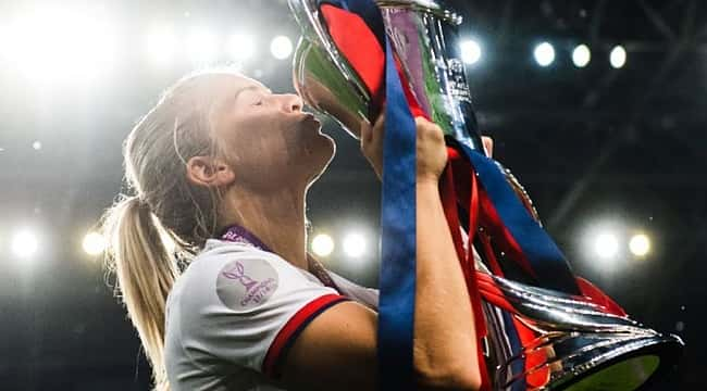 Ada Hegerberg'den tarihi sözleşme! Bu bir ilk