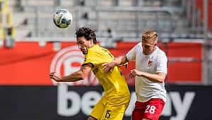 Bundesliga'da 33. hafta dev bir maç