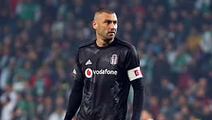 Burak Yılmaz'dan tarihi bir karar