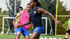 Fenerbahçe'ye Süper Lig'den sürpriz transfer