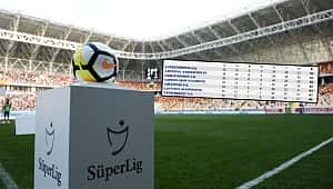 FUTBOO | Şampiyonluk yolunda tarihi yarış