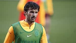 Galatasaray'da 3 ismin bileti kesildi