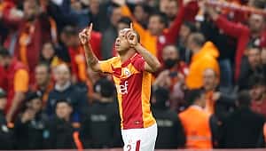 Galatasaray'da Mariano için yeni karar