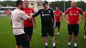 Gol, asist katkısı yapmadan Beşiktaş'a veda etti