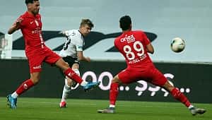 Korona arası Beşiktaş'a yaramadı