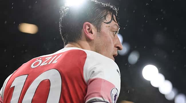 'Mesut Özil dünyanın en kötülerinden biri...'