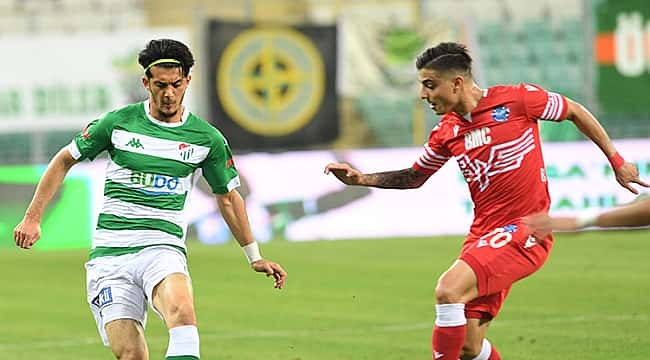 Akhisarspor avantajı kaptı, Bursa sessiz kaldı