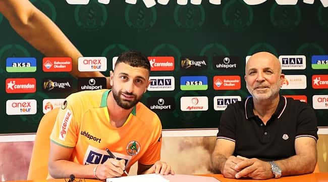 Alanyaspor Efkan Bekiroğlu'nu transfer etti