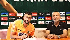 Alanyaspor Efkan Bekiroğlu'nu transfer etti