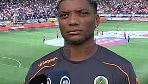 Başakşehir'in ilk transferi belli oldu