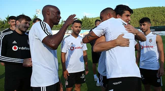 Beşiktaş ayrılığı resmen açıkladı