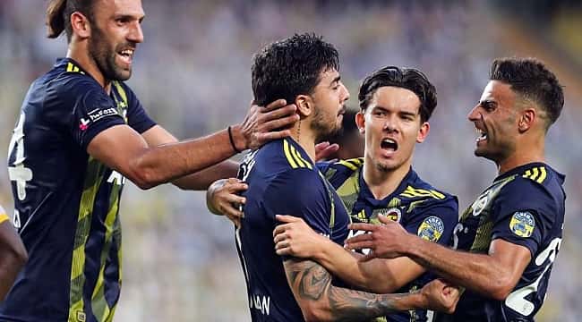 Fenerbahçe evinde hata yapmadı: 2 gol