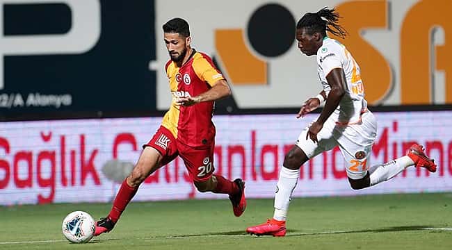 Galatasaray, Alanya'da 4 golle yıkıldı