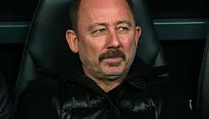 Sergen Yalçın Beşiktaş'a ilk transferini yaptı