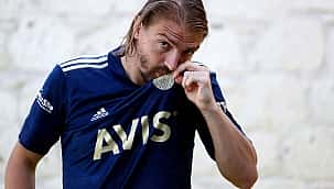 Caner Erkin Fenerbahçe'de!