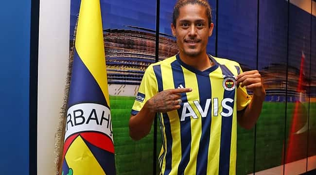 Fenerbahçe bir transfer daha açıkladı