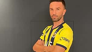 Fenerbahçe'den bir transfer daha! 1+1 yıllık imza