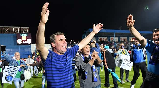 Gheorghe Hagi'den sürpriz 'ayrılık' kararı geldi