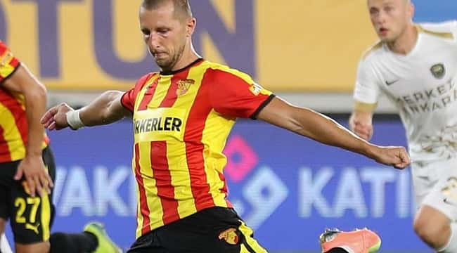 Göztepe transferi resmen açıkladı