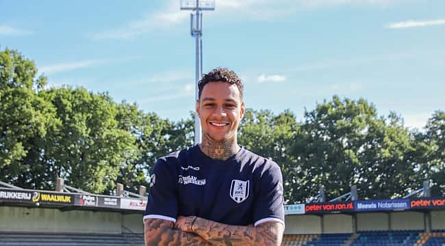 RKC Waalwijk, Van der Wiel'i transfer etti