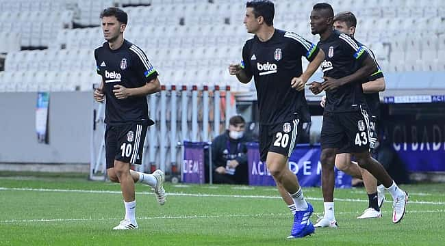 Beşiktaş'a son dakikada büyük şok