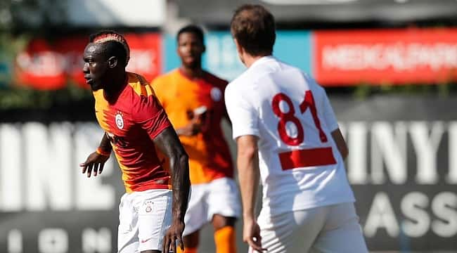 Galatasaray'da yeni formül, yeni taktik