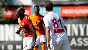 Galatasaray'da yeni formül, yeni taktik
