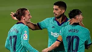 Luis Suarez resmen Atletico Madrid'de