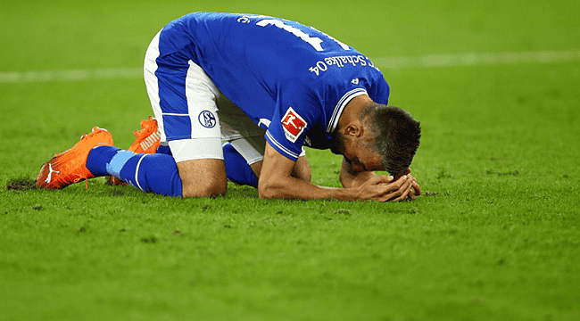 Ozan Kabak kızardı, Schalke'nin hasreti sürdü!