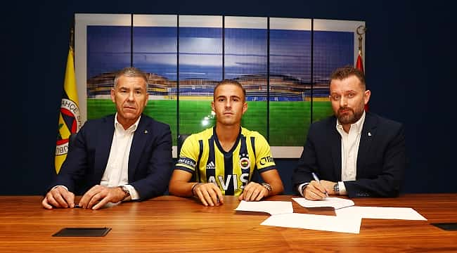 Fenerbahçe'ye iki orta saha transferi