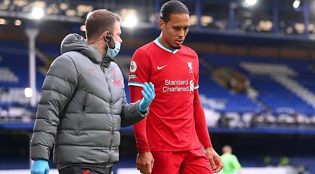 Liverpool'da Van Dijk şoku yaşanıyor