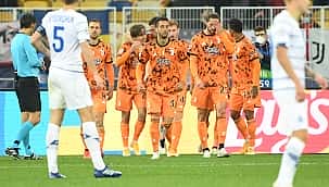 Lucescu tarihe geçti, Juventus hata yapmadı