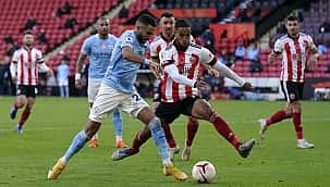 Manchester City, Walker ile güldü