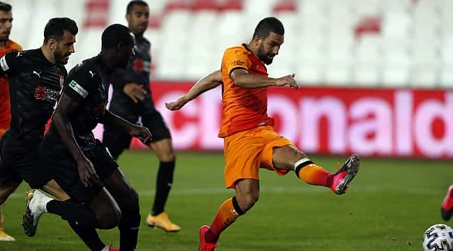 Arda Turan'ın test sonucu pozitif çıktı!