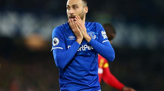 Cenk Tosun formayı istiyor: 'Onlar da robot değil!'