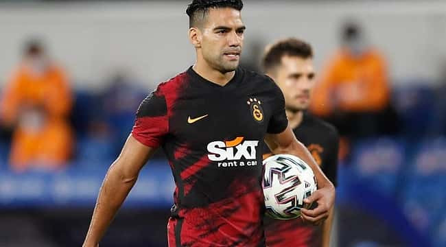 Falcao antrenmanı yarıda bıraktı