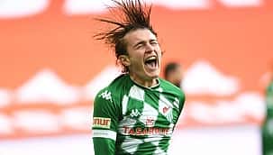 Yeni bir yıldız doğuyor! Bayern'in izlediği Türk...