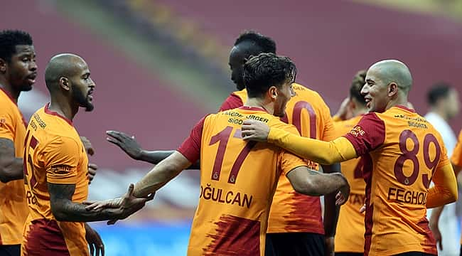 Galatasaray evinde farklı kazandı!