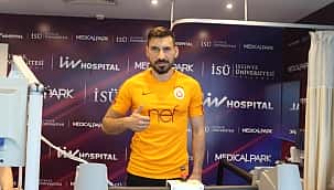 Göztepe Şener Özbayraklı'nın peşinde