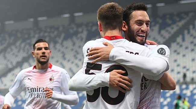 Hakan Çalhanoğlu'nun asisti tarihe geçti! 2 gol...