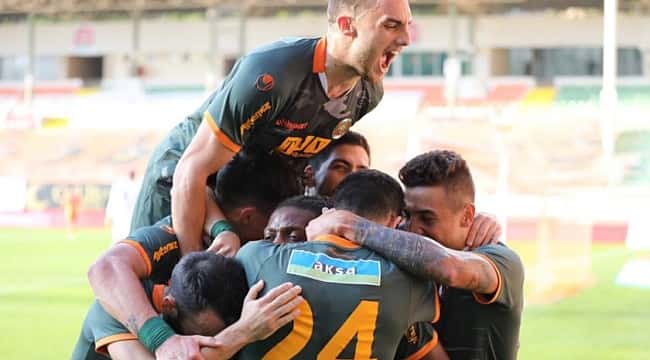 Alanyaspor büyük maçları seviyor!