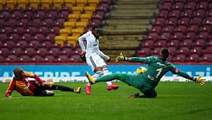 Beşiktaş - Galatasaray maçı muhtemel 11'ler